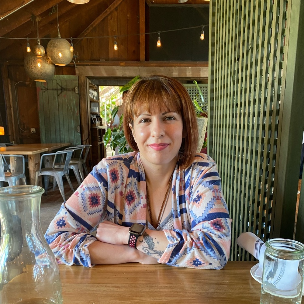 Meet your Posher, Jenn